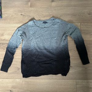 American Eagle Two-tone sweater